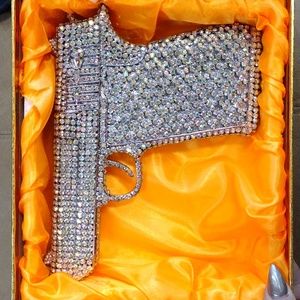Sparkly, bling gun purse! James Bond 007 party accessory!